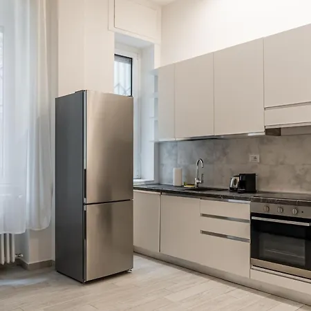 Relstay - Porta Romana - 1br Milan